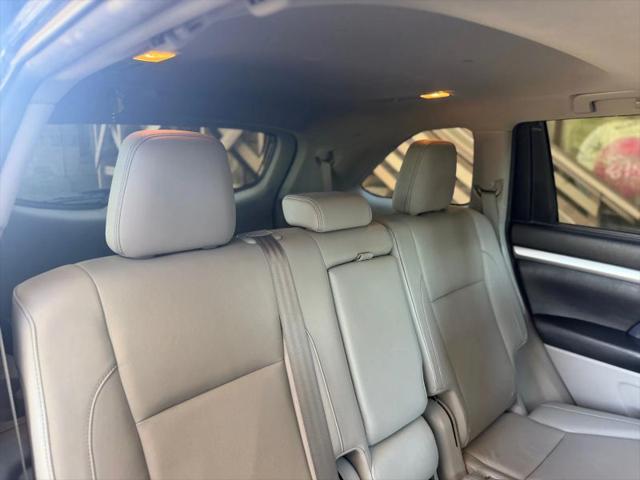 2016 Toyota Highlander XLE V6