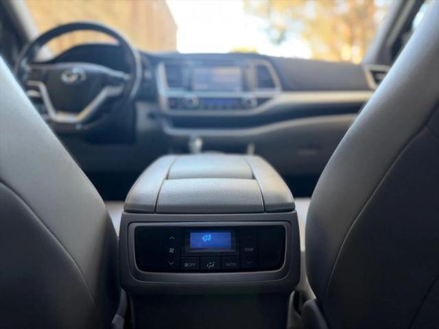 2016 Toyota Highlander XLE V6