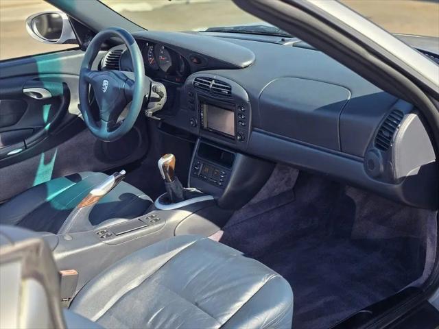 2000 Porsche 911 911 Carrera 4