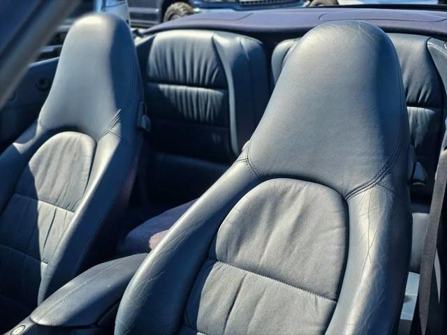 2000 Porsche 911 911 Carrera 4