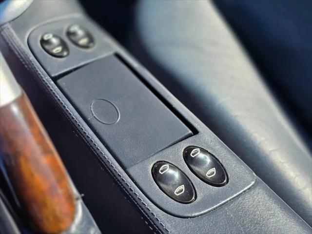 2000 Porsche 911 911 Carrera 4