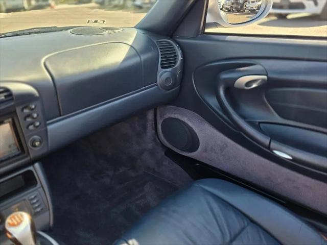 2000 Porsche 911 911 Carrera 4