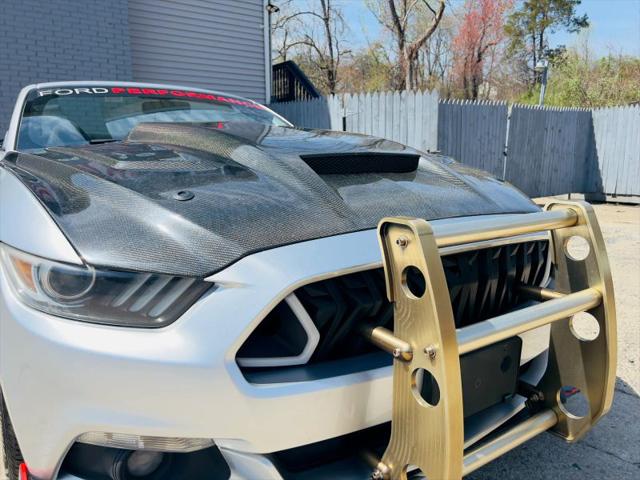 2015 Ford Mustang V6
