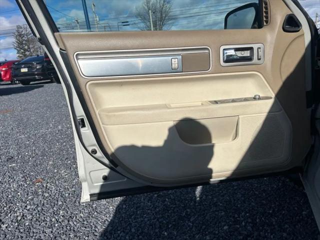 2008 Lincoln MKZ Base