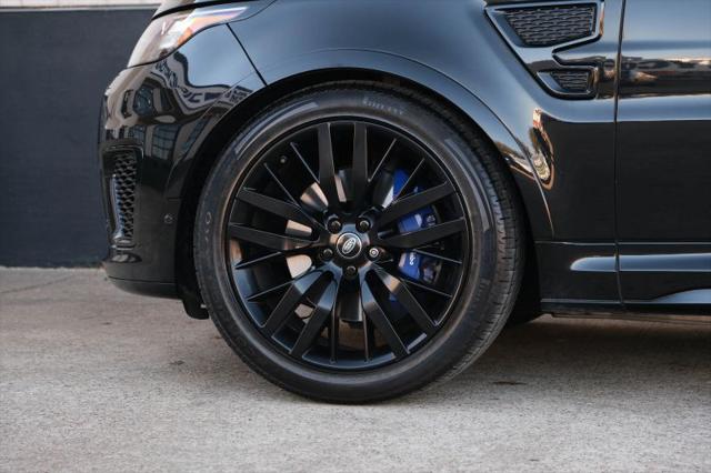 2017 Land Rover Range Rover Sport 5.0L V8 Supercharged SVR