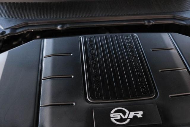 2017 Land Rover Range Rover Sport 5.0L V8 Supercharged SVR