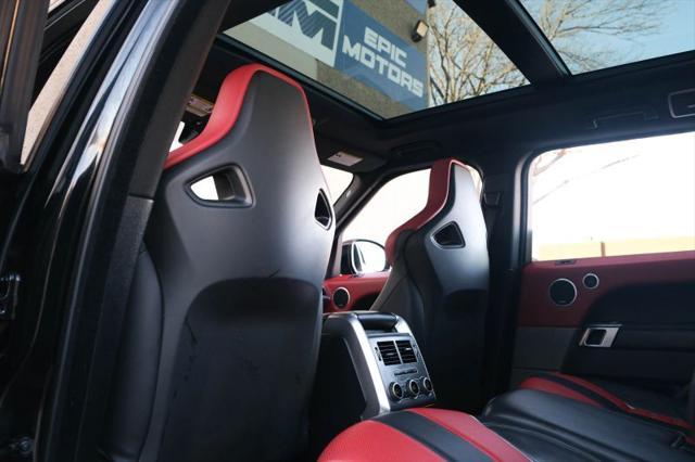 2017 Land Rover Range Rover Sport 5.0L V8 Supercharged SVR