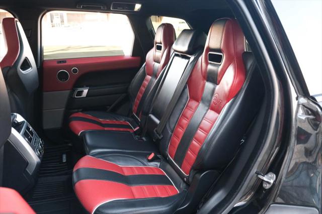 2017 Land Rover Range Rover Sport 5.0L V8 Supercharged SVR