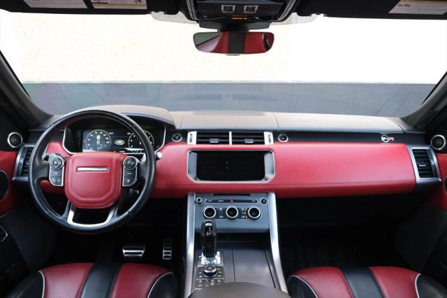2017 Land Rover Range Rover Sport 5.0L V8 Supercharged SVR