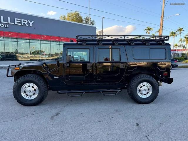 2004 HUMMER H1 Enclosed
