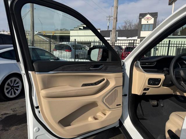 2022 Jeep Grand Cherokee Limited 4x4