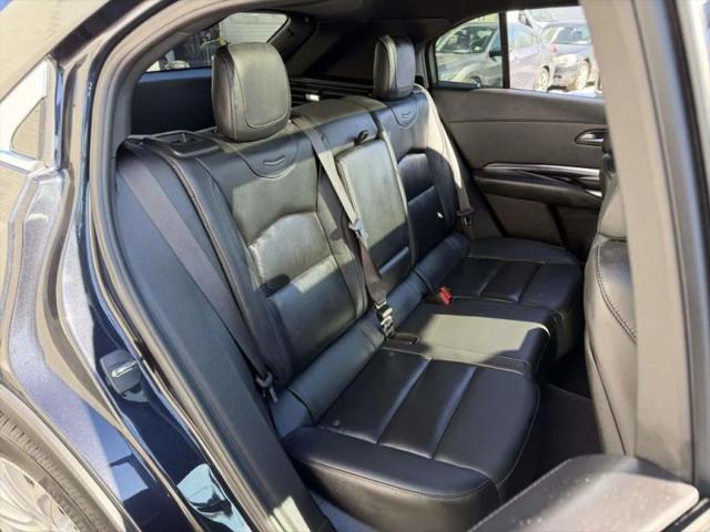 2023 Cadillac XT4 AWD Luxury