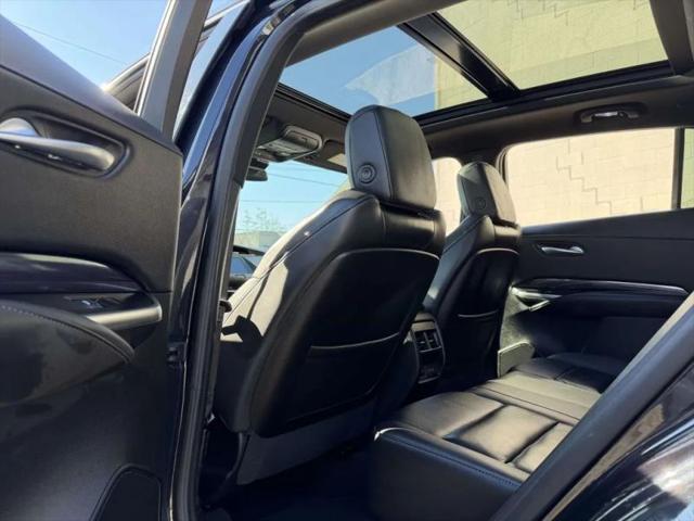 2023 Cadillac XT4 AWD Luxury