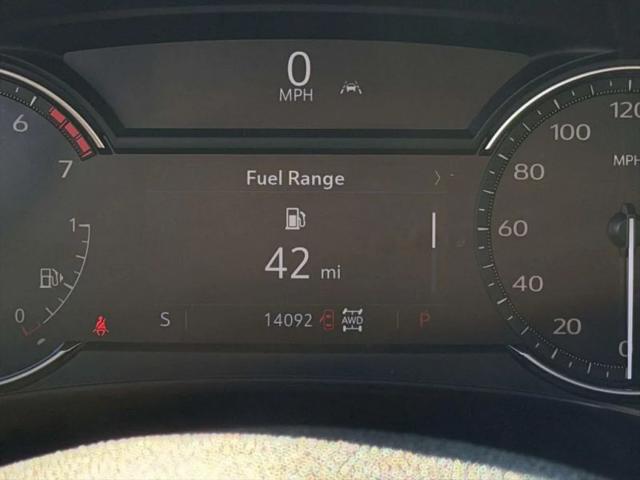 2023 Cadillac XT4 AWD Luxury