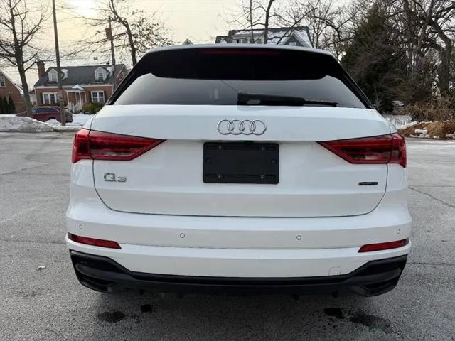 2022 Audi Q3 Premium 45 TFSI S line quattro Tiptronic