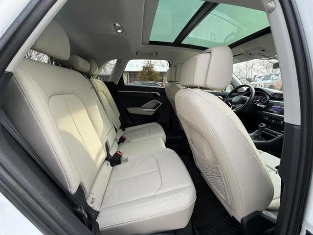 2022 Audi Q3 Premium 45 TFSI S line quattro Tiptronic