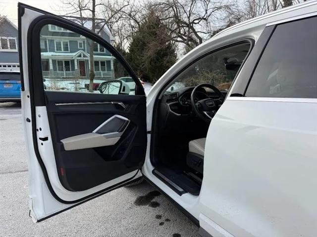 2022 Audi Q3 Premium 45 TFSI S line quattro Tiptronic