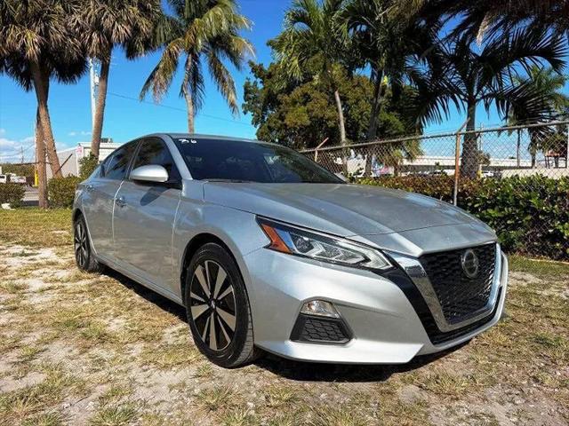 2022 Nissan Altima SV FWD for sale in Oakland Park, FL