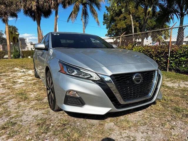 2022 Nissan Altima SV FWD