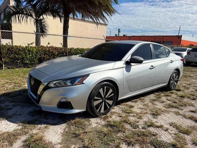 2022 Nissan Altima SV FWD