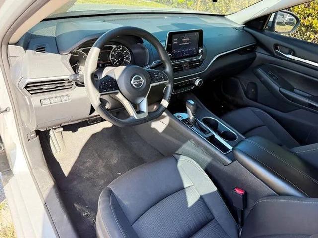 2022 Nissan Altima SV FWD