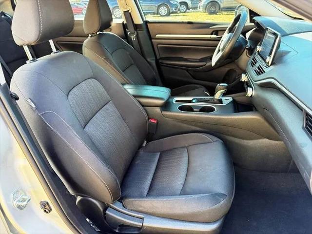 2022 Nissan Altima SV FWD