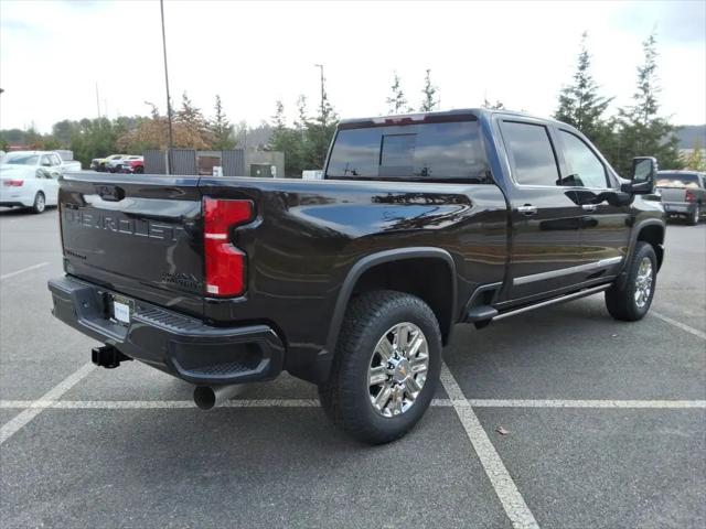 2026 Chevrolet Silverado 2500HD Crew Cab, Standard Bed, High Country, 4WD