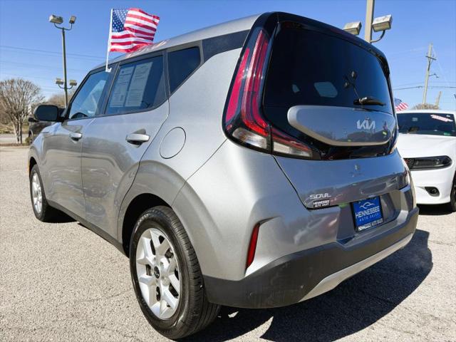 2024 Kia Soul LX