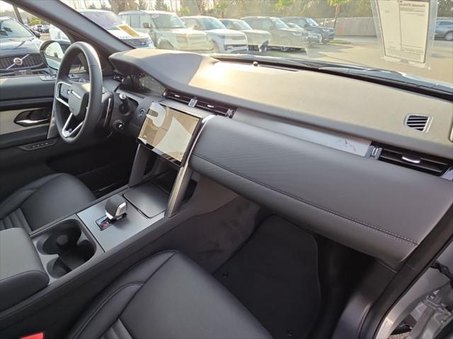 2026 Land Rover Discovery Sport Landmark