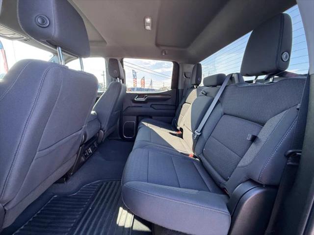 2023 GMC Sierra 1500 4WD Crew Cab Short Box Elevation with 3SB