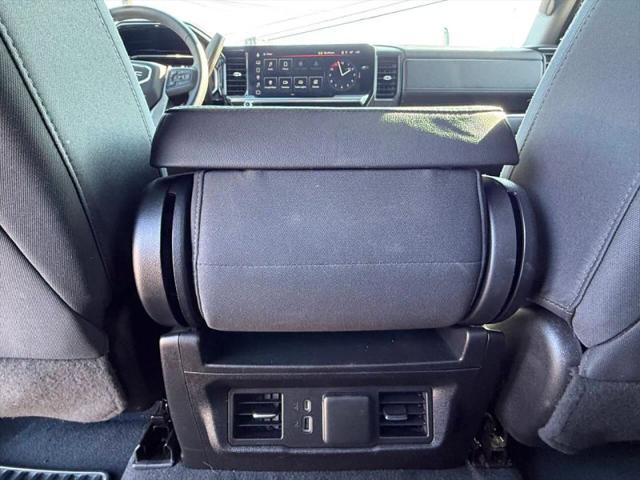 2023 GMC Sierra 1500 4WD Crew Cab Short Box Elevation with 3SB
