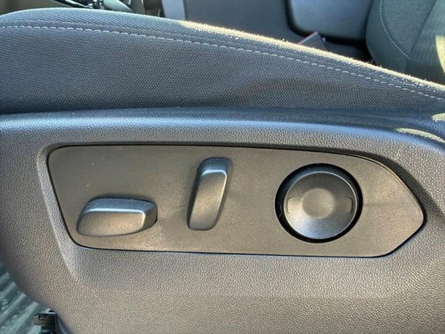 2023 GMC Sierra 1500 4WD Crew Cab Short Box Elevation with 3SB