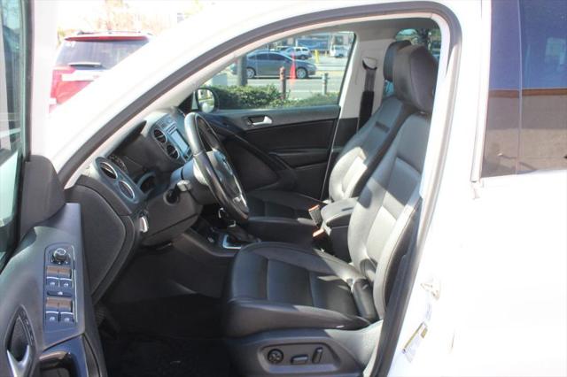 2016 Volkswagen Tiguan SE