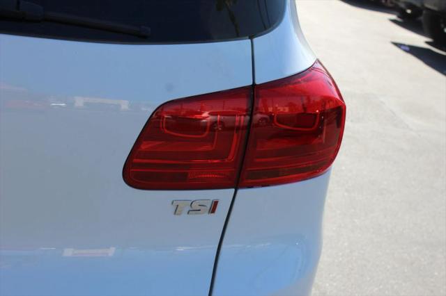 2016 Volkswagen Tiguan SE