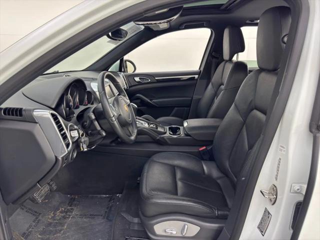 2014 Porsche Cayenne Base