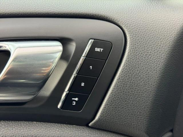2014 Porsche Cayenne Base
