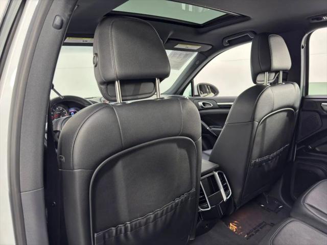 2014 Porsche Cayenne Base
