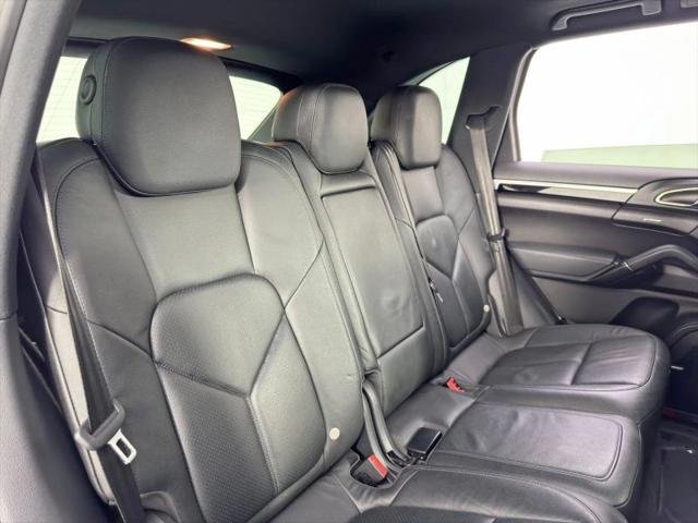 2014 Porsche Cayenne Base