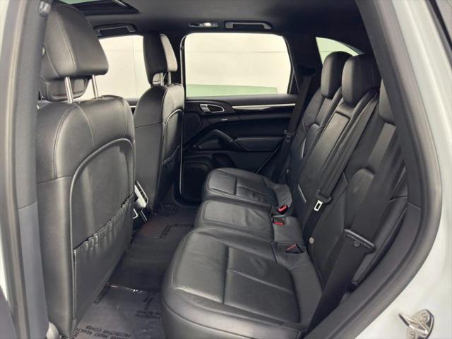 2014 Porsche Cayenne Base