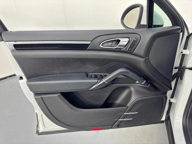2014 Porsche Cayenne Base