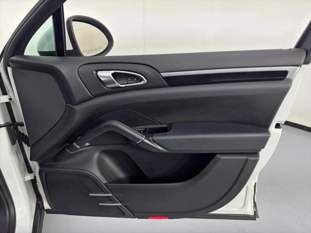2014 Porsche Cayenne Base