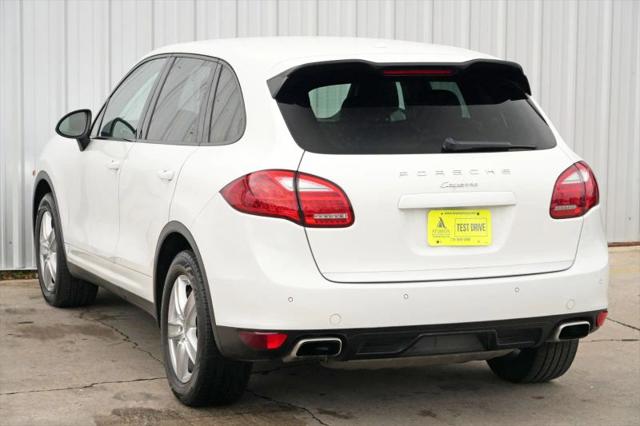 2014 Porsche Cayenne Base