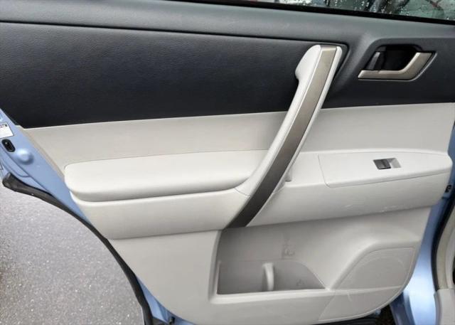 2008 Toyota Highlander Sport