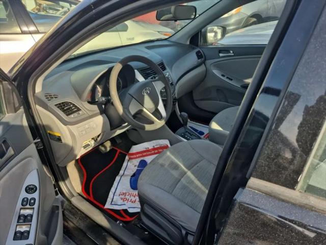2017 Hyundai Accent SE