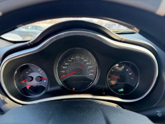 2012 Dodge Avenger SE