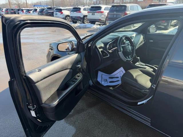 2012 Dodge Avenger SE