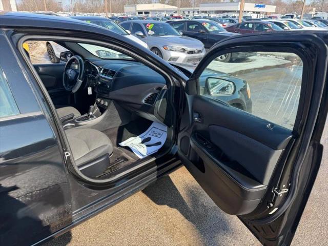 2012 Dodge Avenger SE