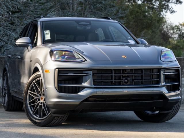 2026 Porsche Cayenne E-Hybrid Unknown