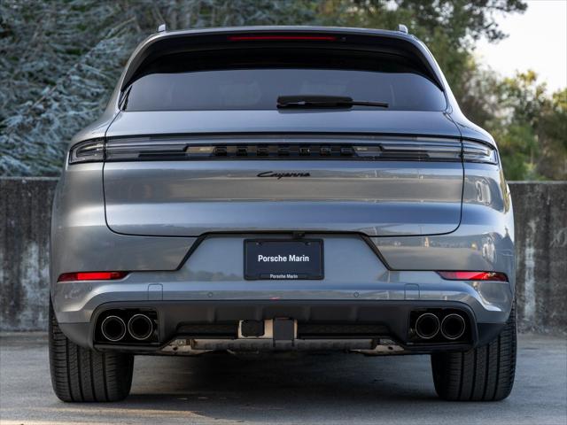 2026 Porsche Cayenne E-Hybrid Unknown