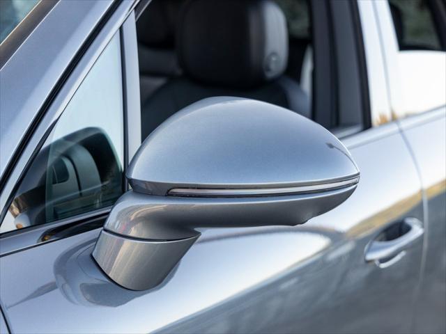 2026 Porsche Cayenne E-Hybrid Unknown